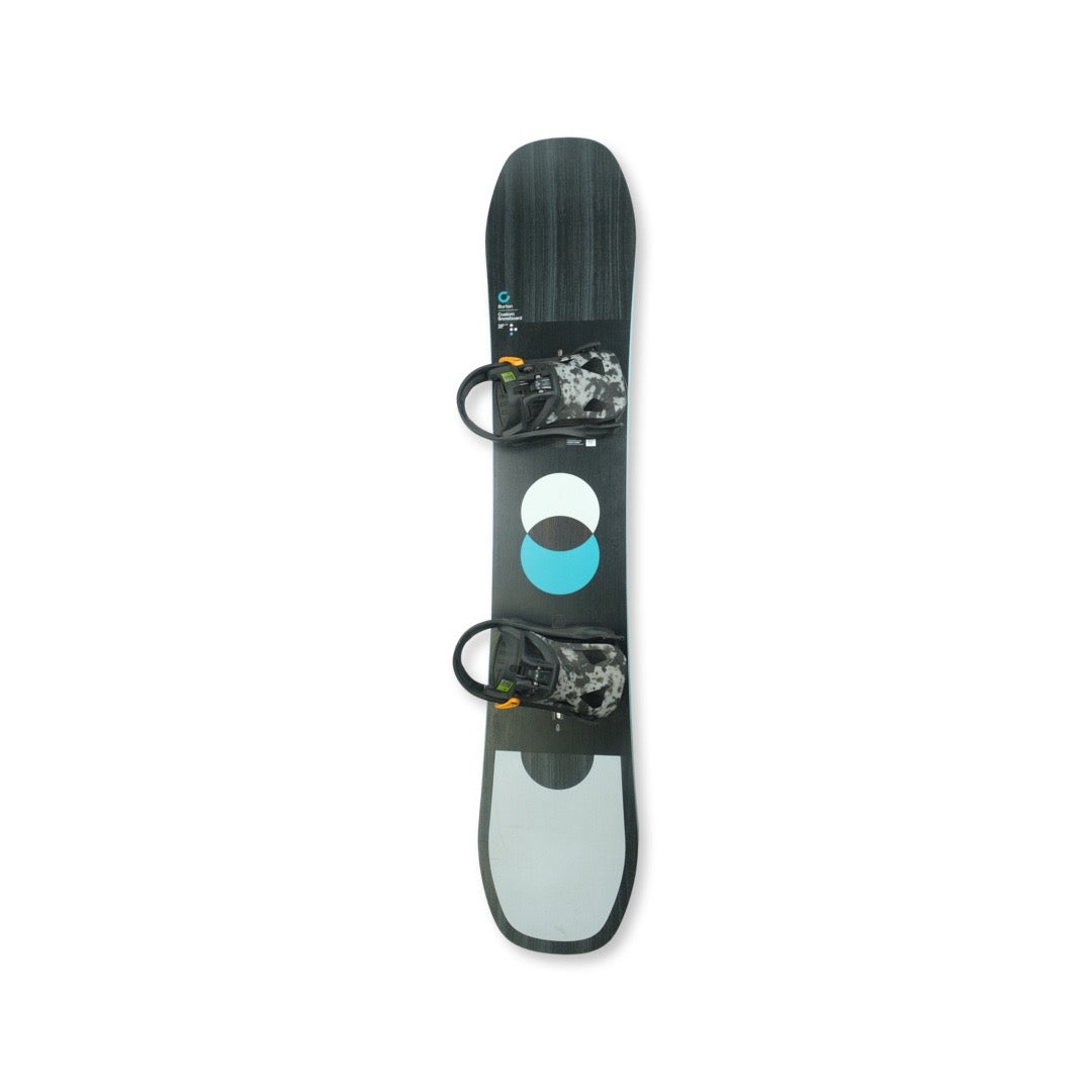 Burton 2020 Custom 145cm Snowboard w Step On Bindings Pando